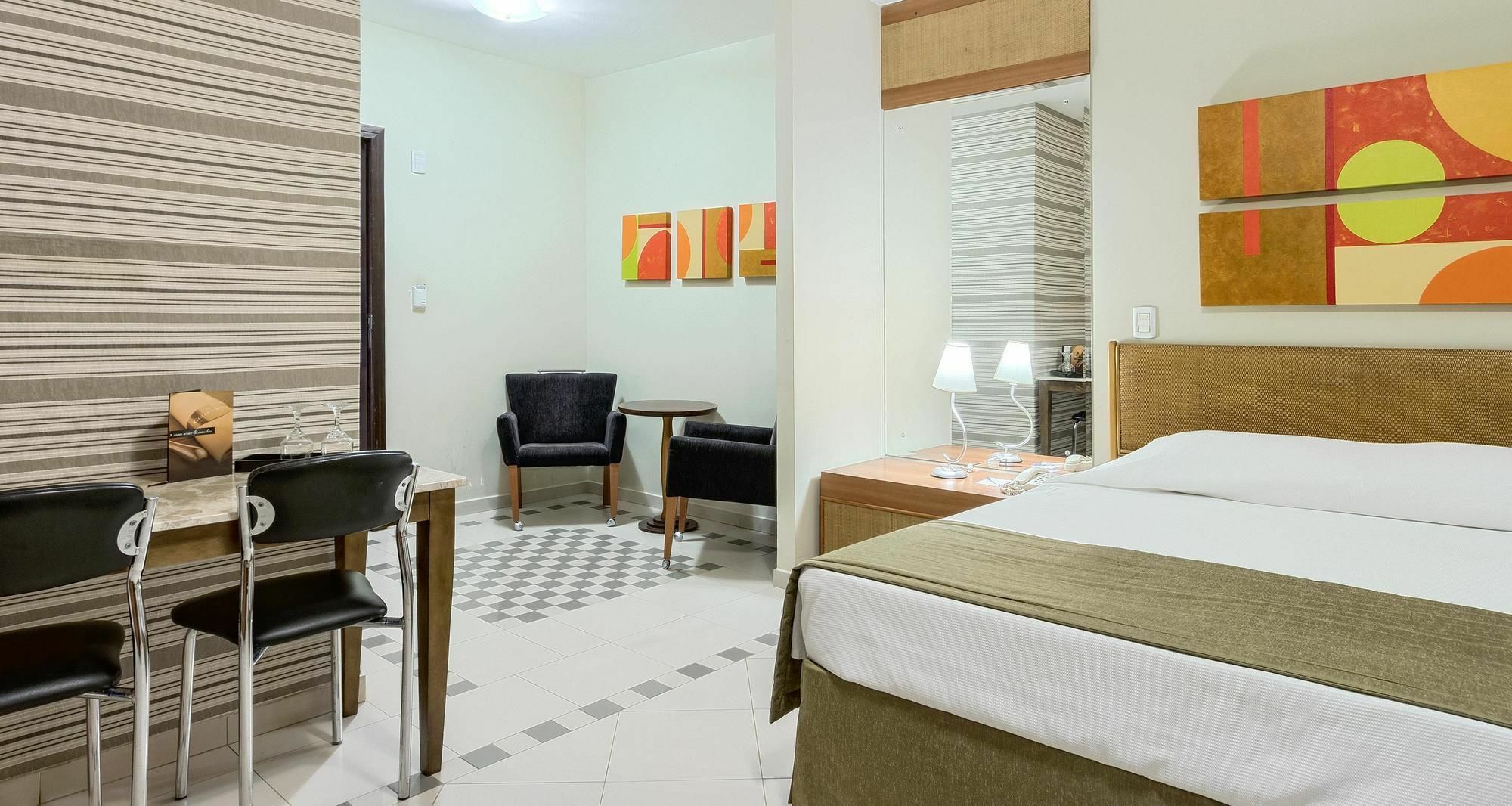 Nacional Hotel 3*